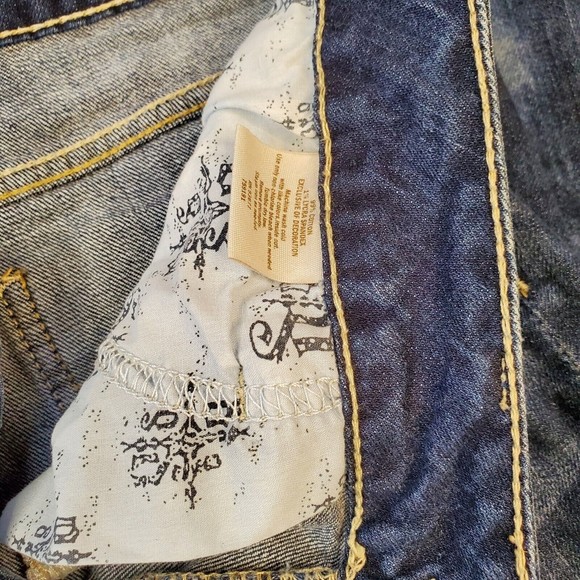 Decree Junior’s Distressed Holes Jeans Super Skinny Stone Washed Stretchy SZ 13 - Picture 11 of 11